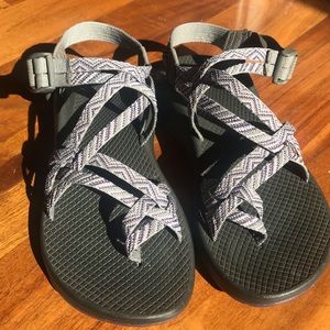 Women’s Chaco 9